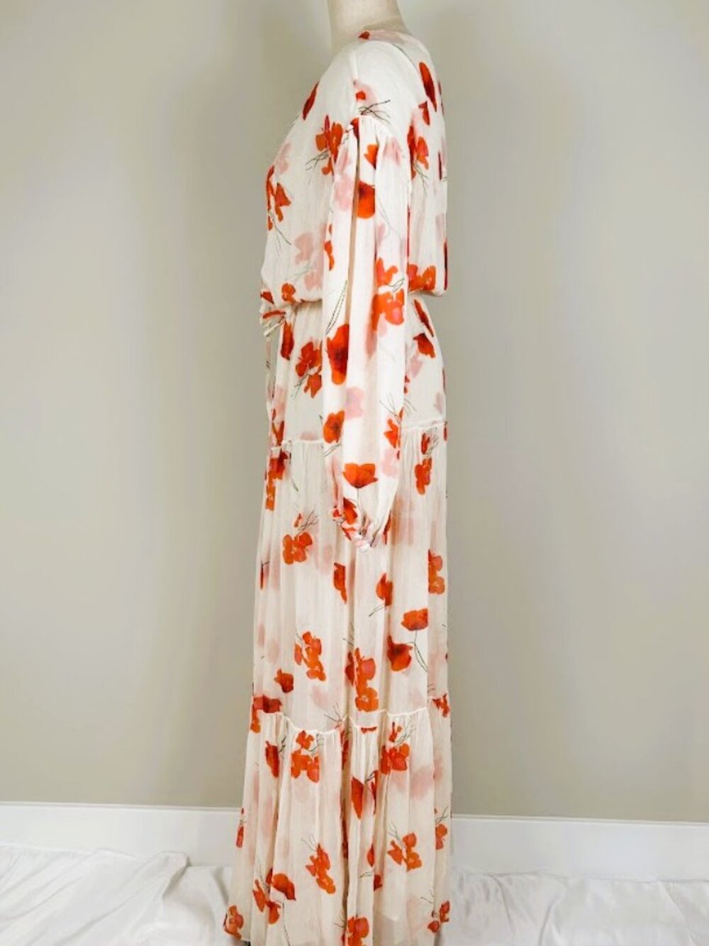 NWT Reformation The Collection Silk Cambridge Dress in Doyle - Size M - Picture 10 of 12